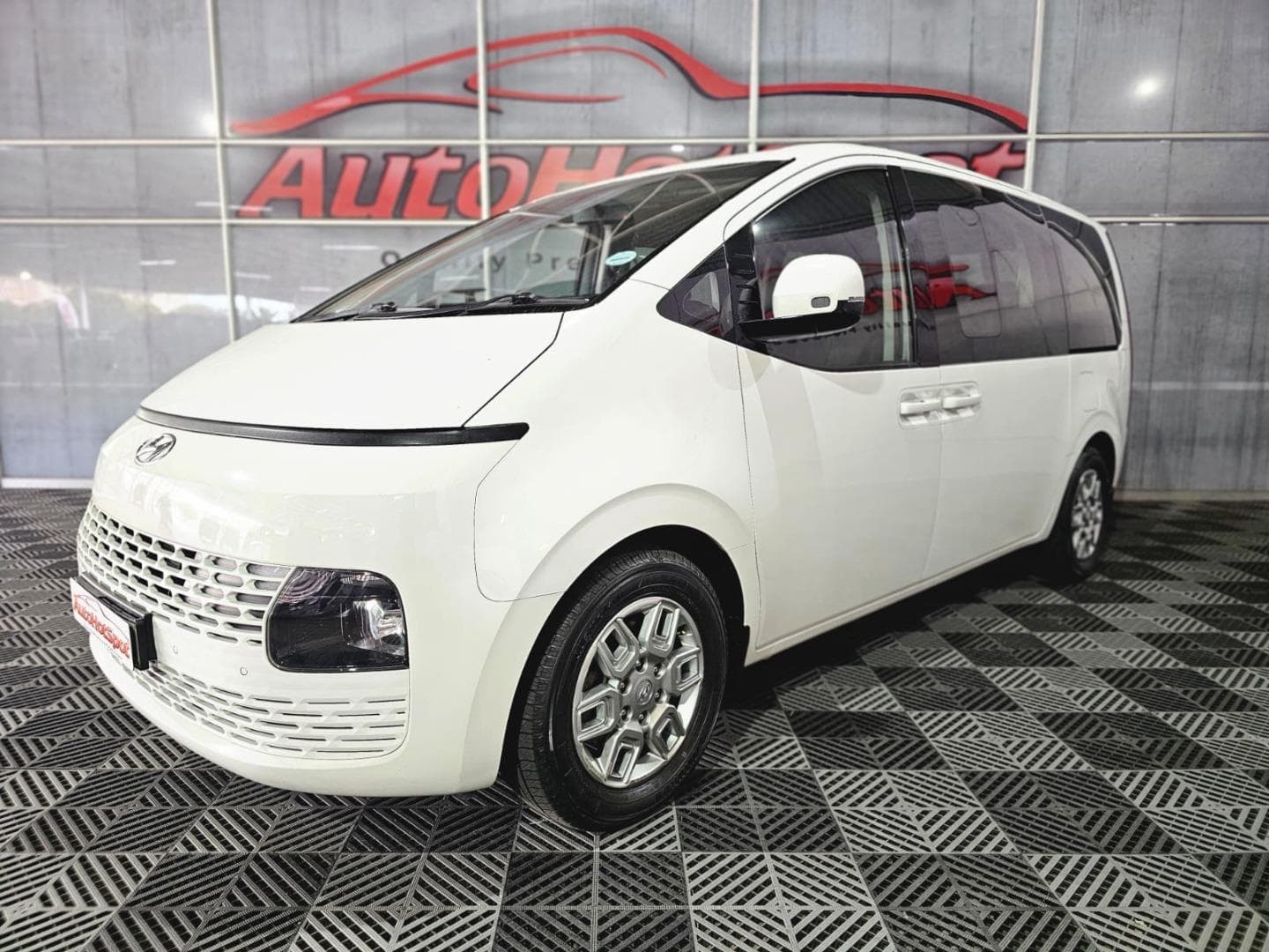 2021 Hyundai Staria 2.2D Executive 9-Seater