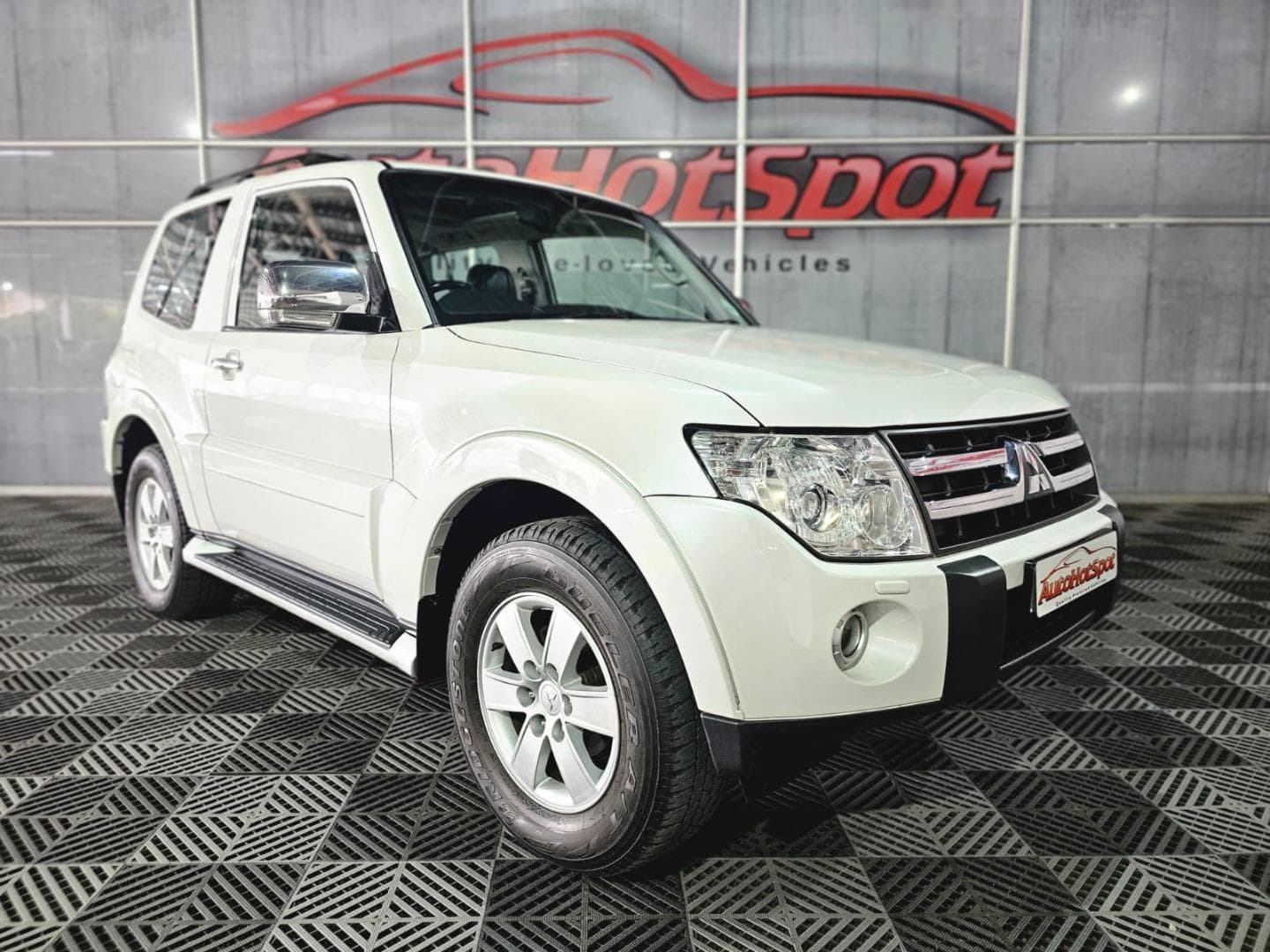 2007 Mitsubishi Pajero 3-Door 3.2DI-D GLS – photo 2