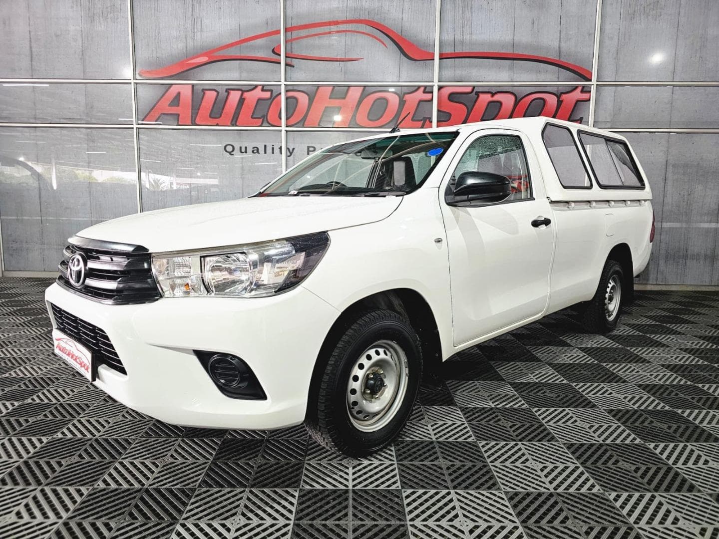 2018 Toyota Hilux 2.0 (Aircon)