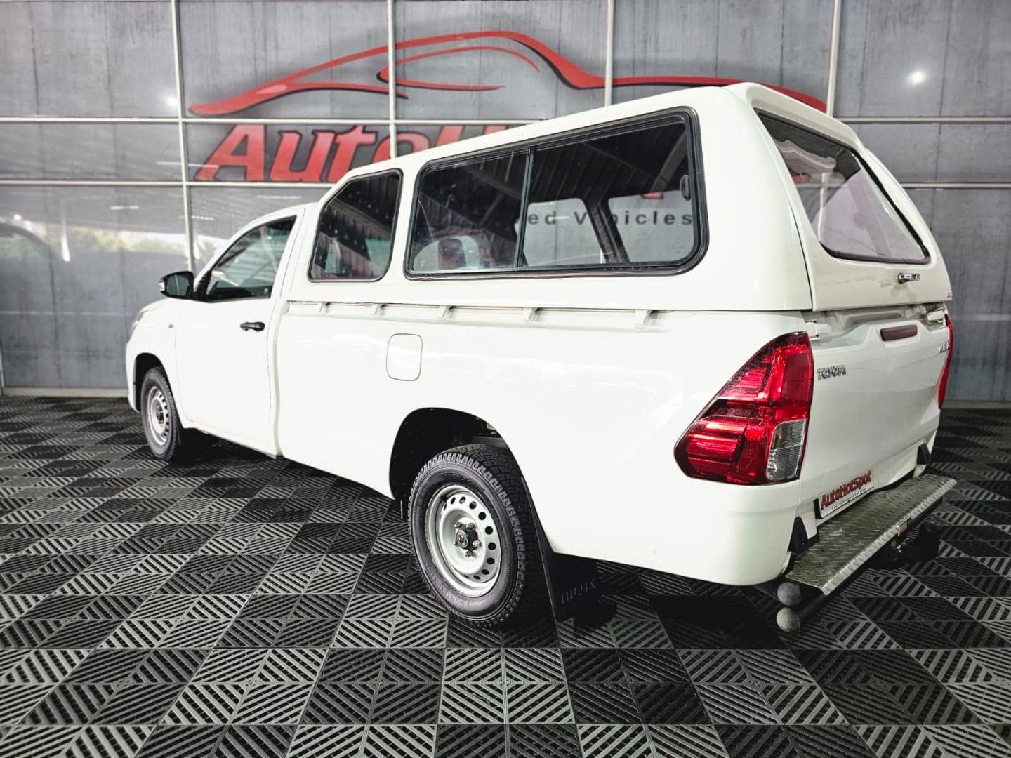 2018 Toyota Hilux 2.0 (Aircon) – photo 4