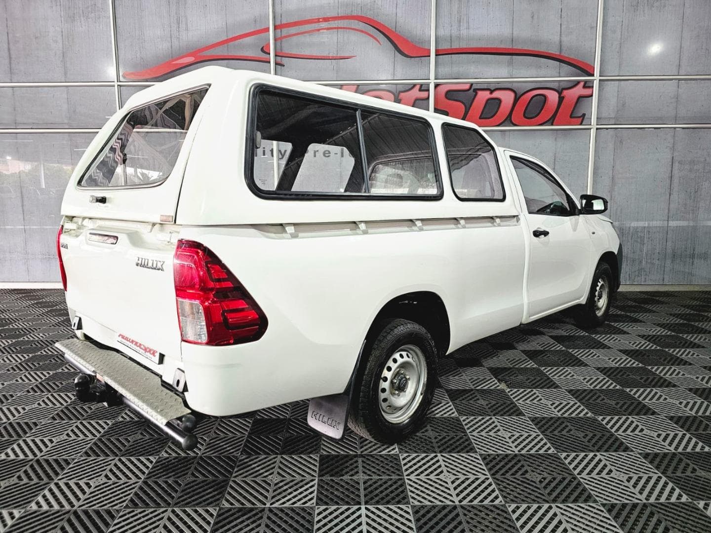 2020 Toyota Hilux 2.0 VVTi – photo 3