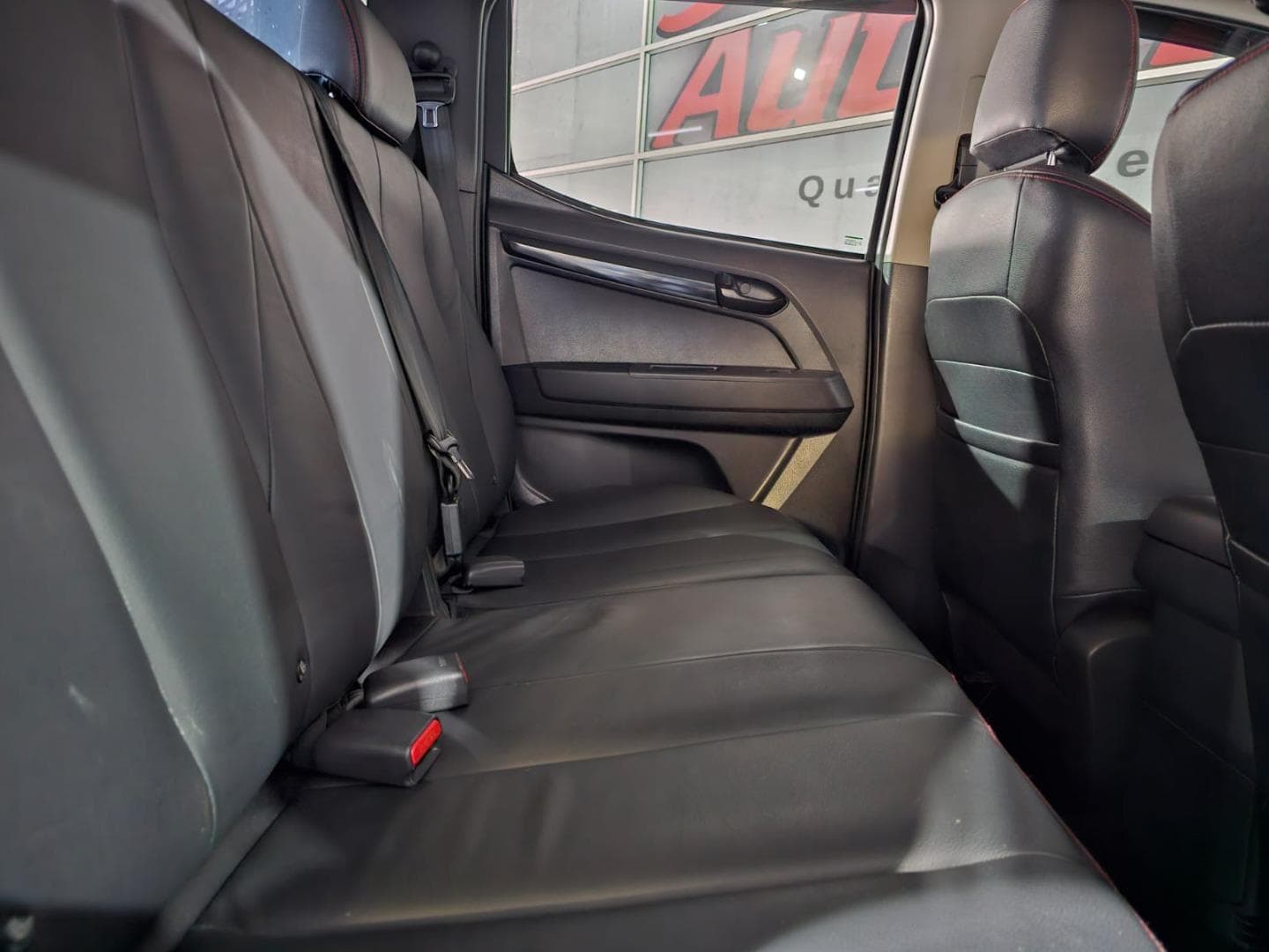 2021 Isuzu D-Max 250 Double Cab X-Rider Auto – photo 6