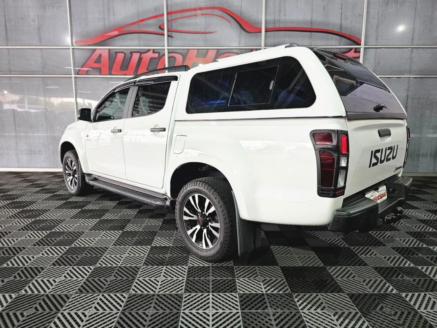 2021 Isuzu D-Max 250 Double Cab X-Rider Auto – photo 4