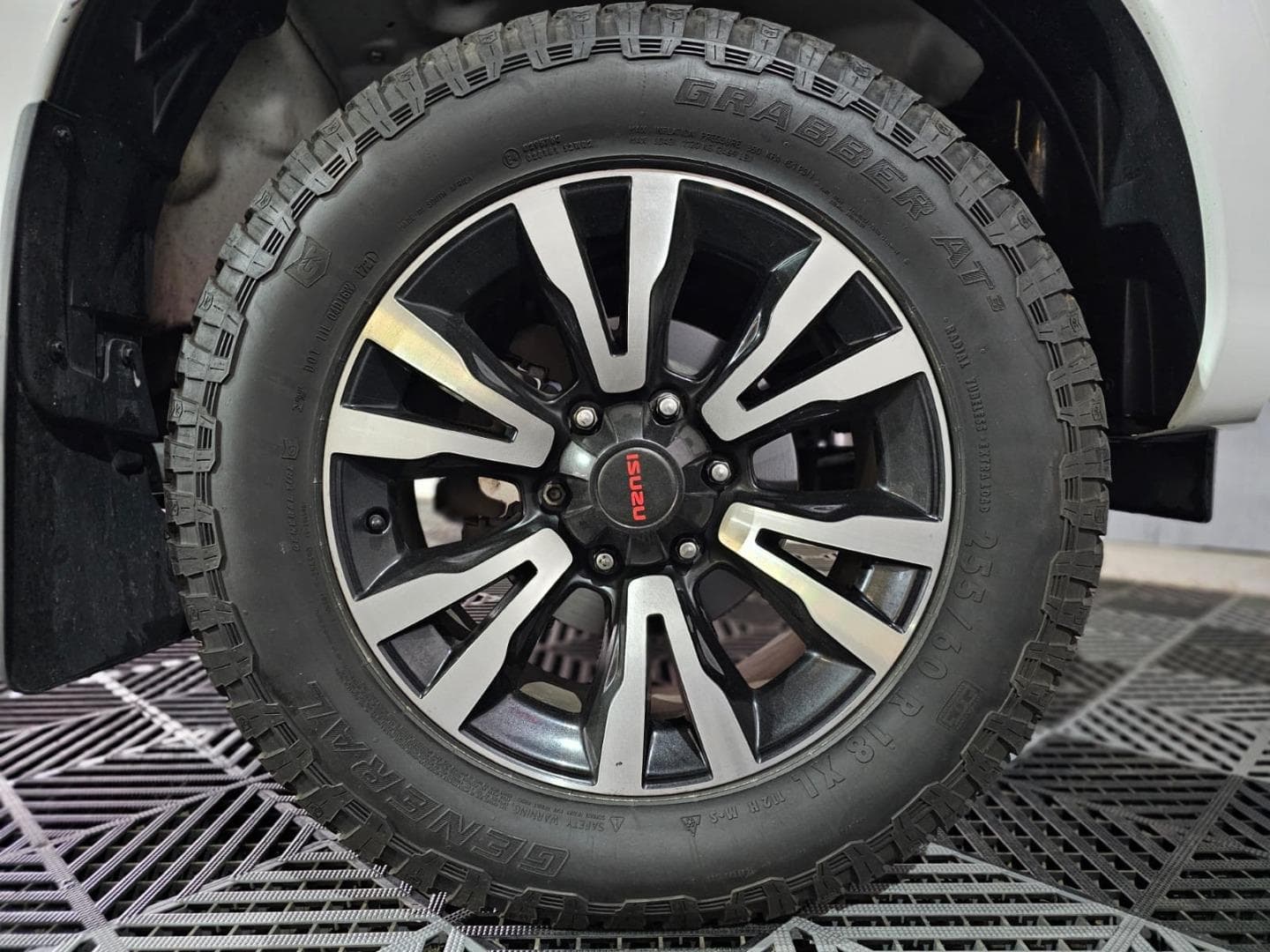 2021 Isuzu D-Max 250 Double Cab X-Rider Auto – photo 5