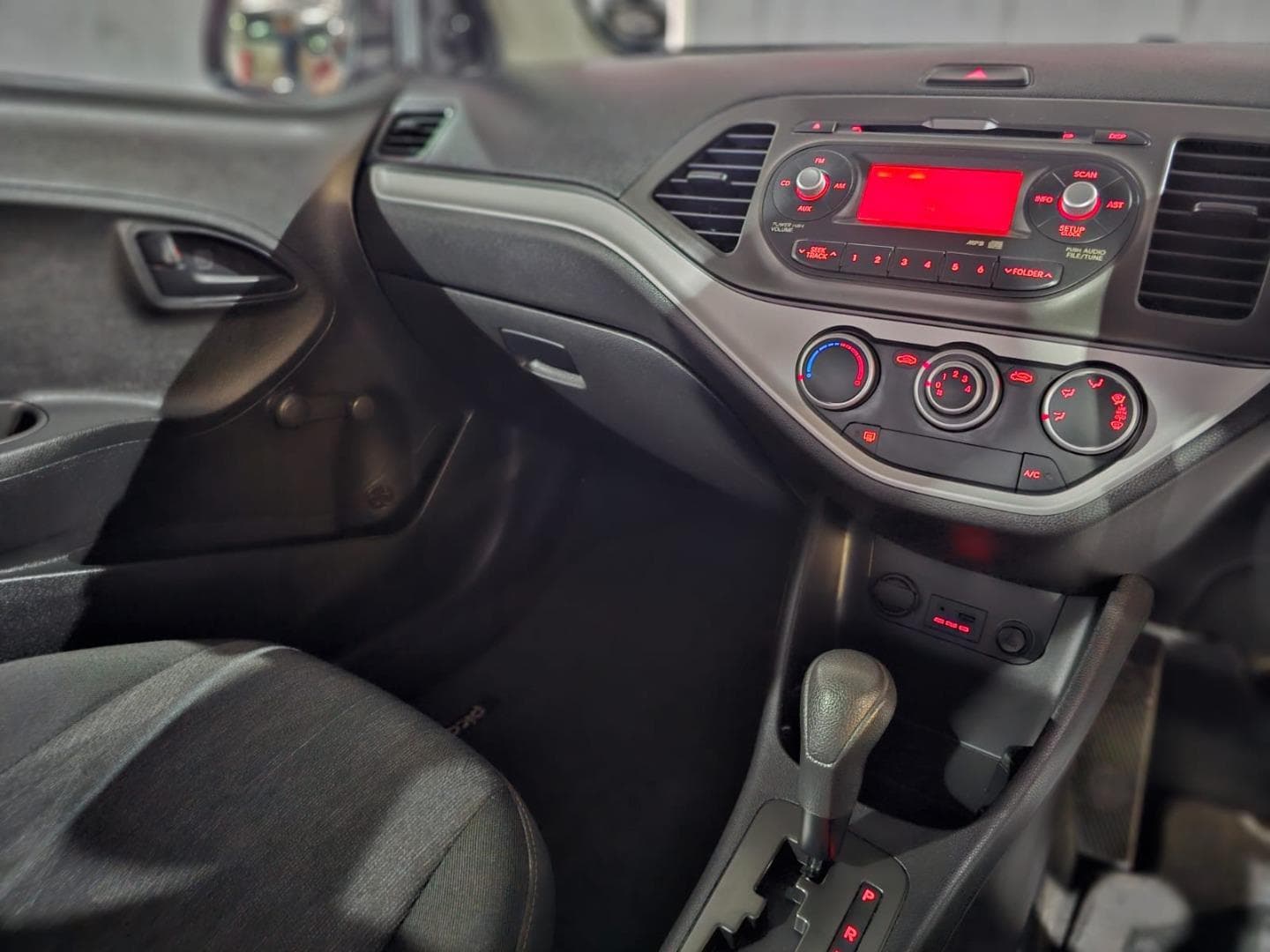 2012 Kia Picanto 1.0 Auto – photo 12
