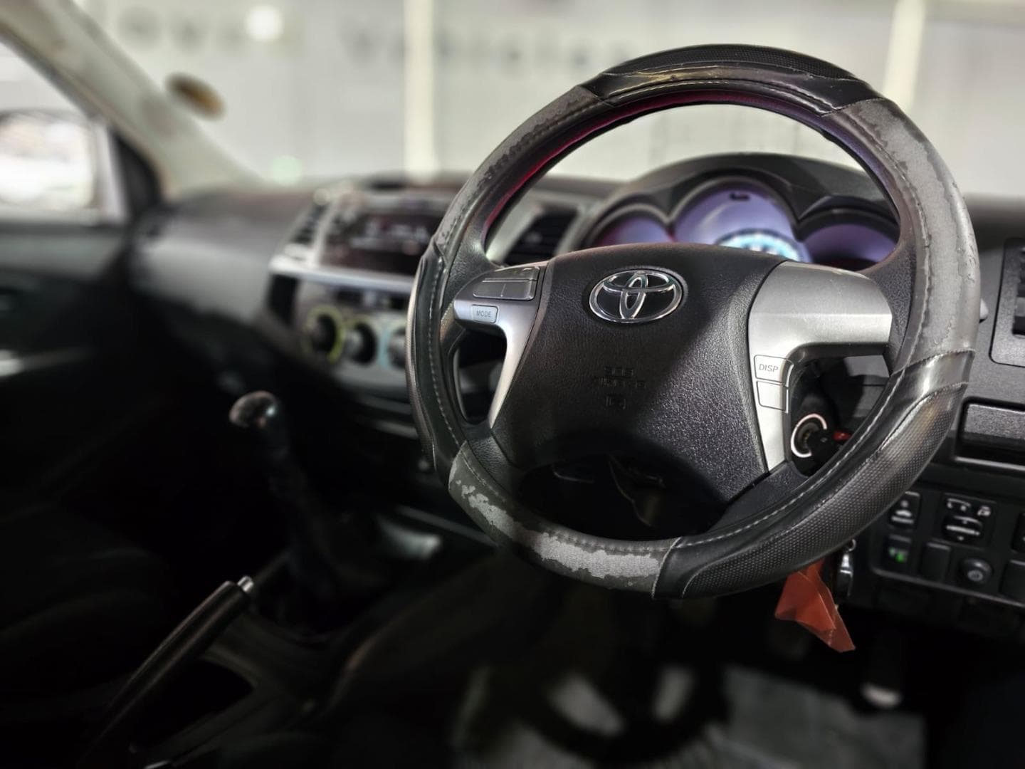 2015 Toyota Fortuner 2.5D-4D – photo 8