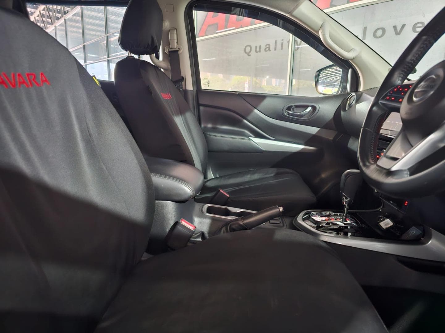2021 Nissan Navara 2.5DDTi Double Cab LE – photo 9