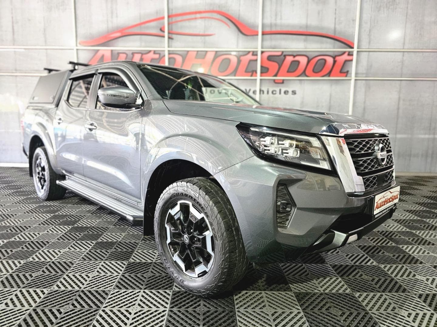 2021 Nissan Navara 2.5DDTi Double Cab LE – photo 2