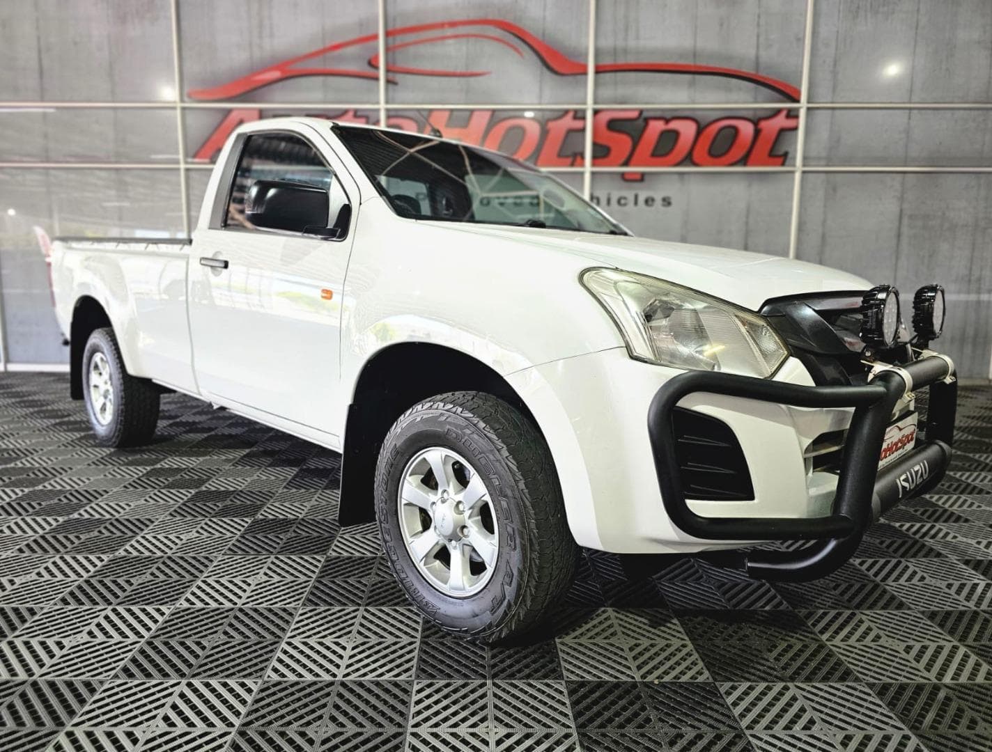 2019 Isuzu D-Max 250 Fleetside – photo 2