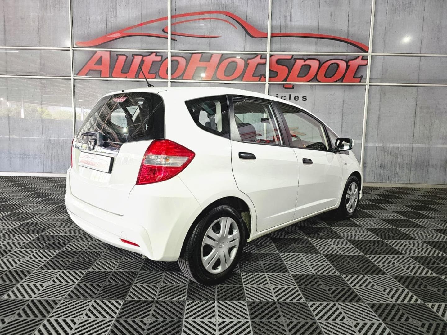 2014 Honda Jazz 1.3 Trend – photo 3