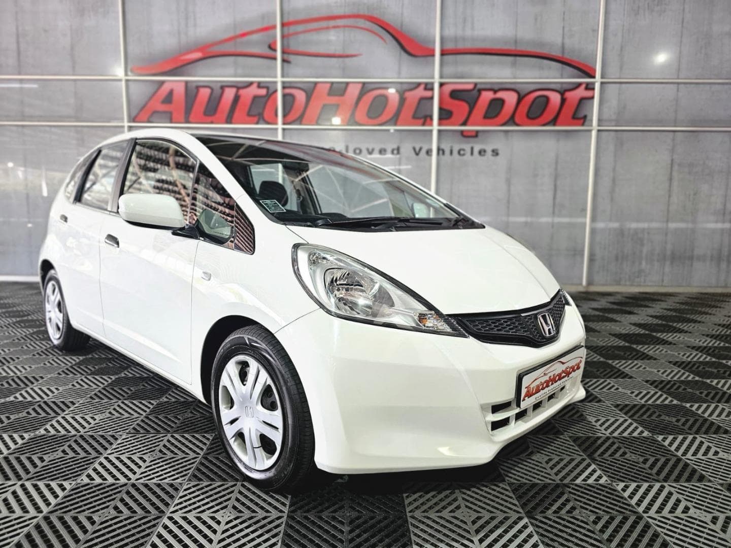 2014 Honda Jazz 1.3 Trend – photo 2
